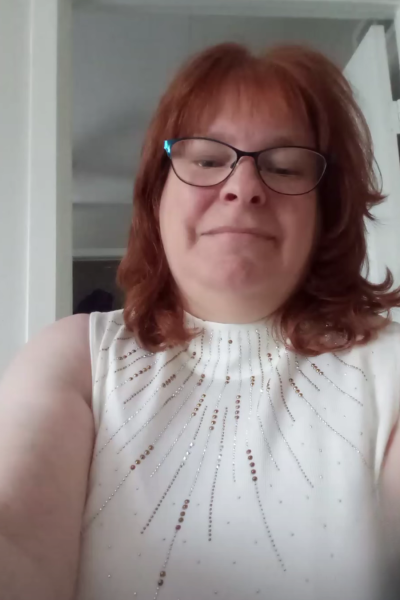 Selfie photo of Lori
